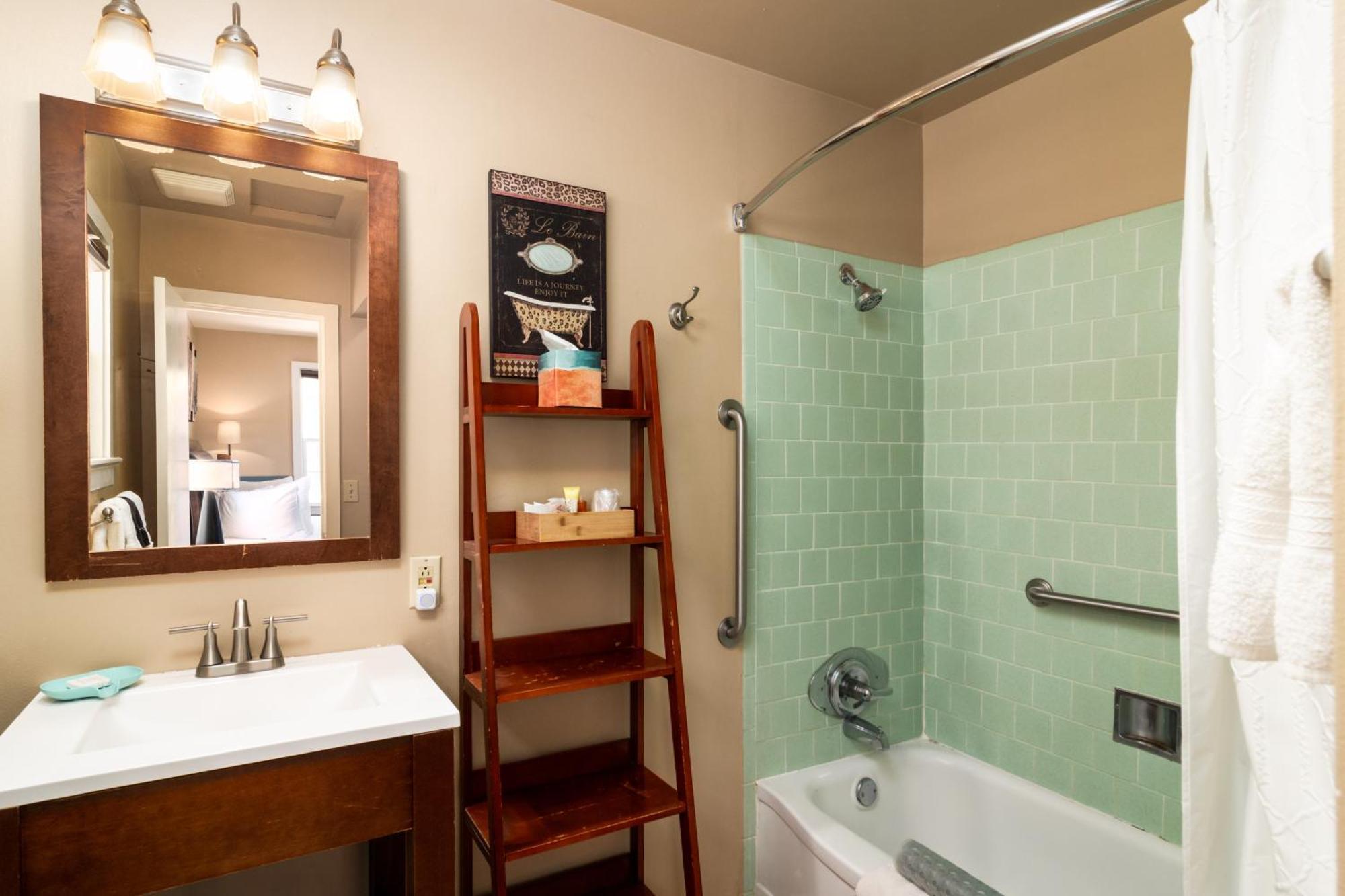 Prescott Pines Inn Ngoại thất bức ảnh