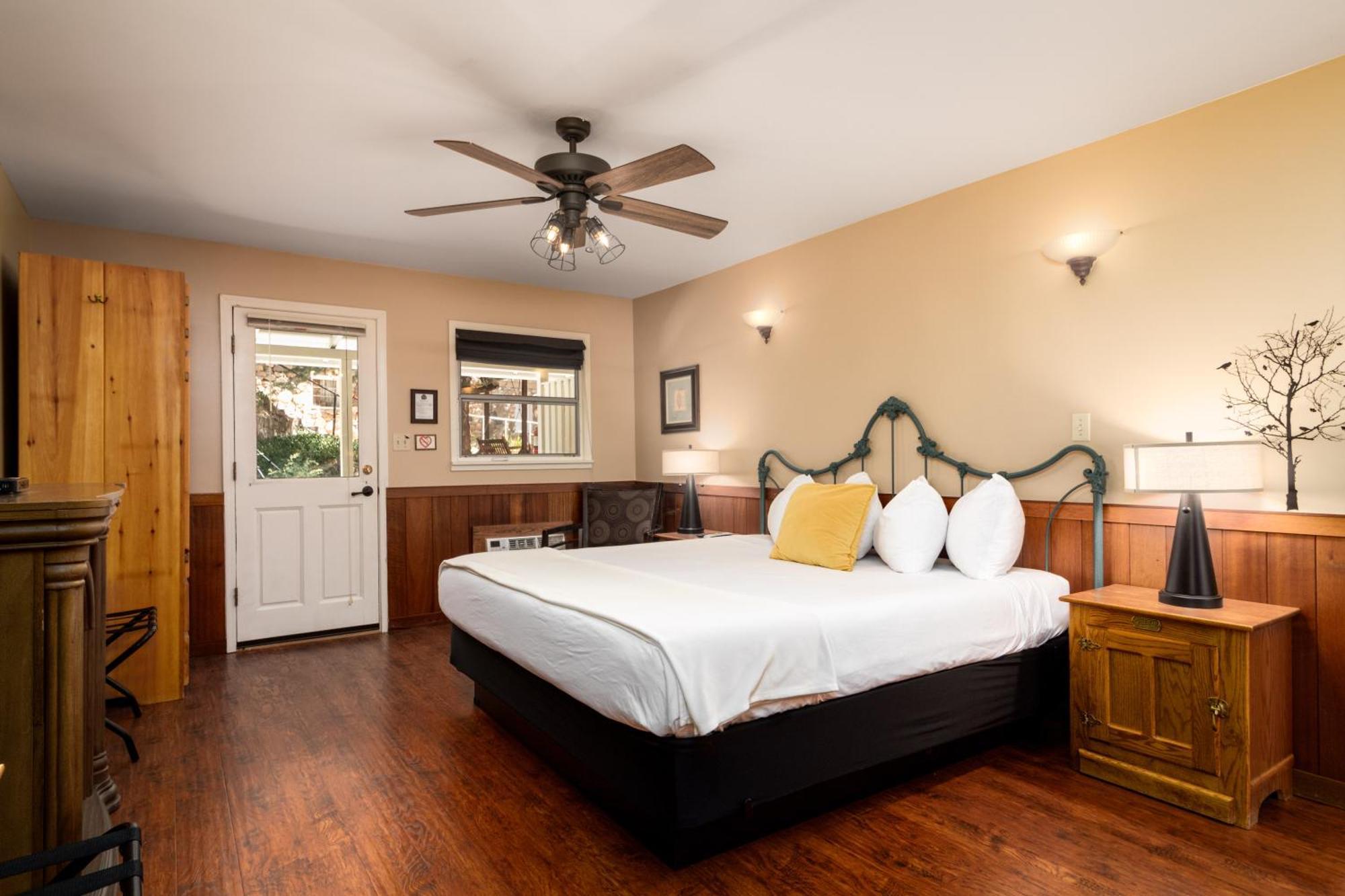 Prescott Pines Inn Ngoại thất bức ảnh